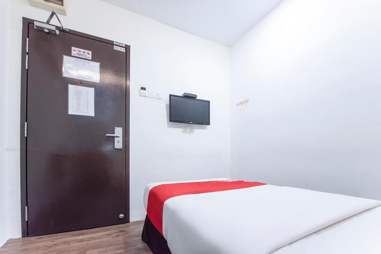Oyo 90403 North City Hotel Johor Bahru Exterior foto